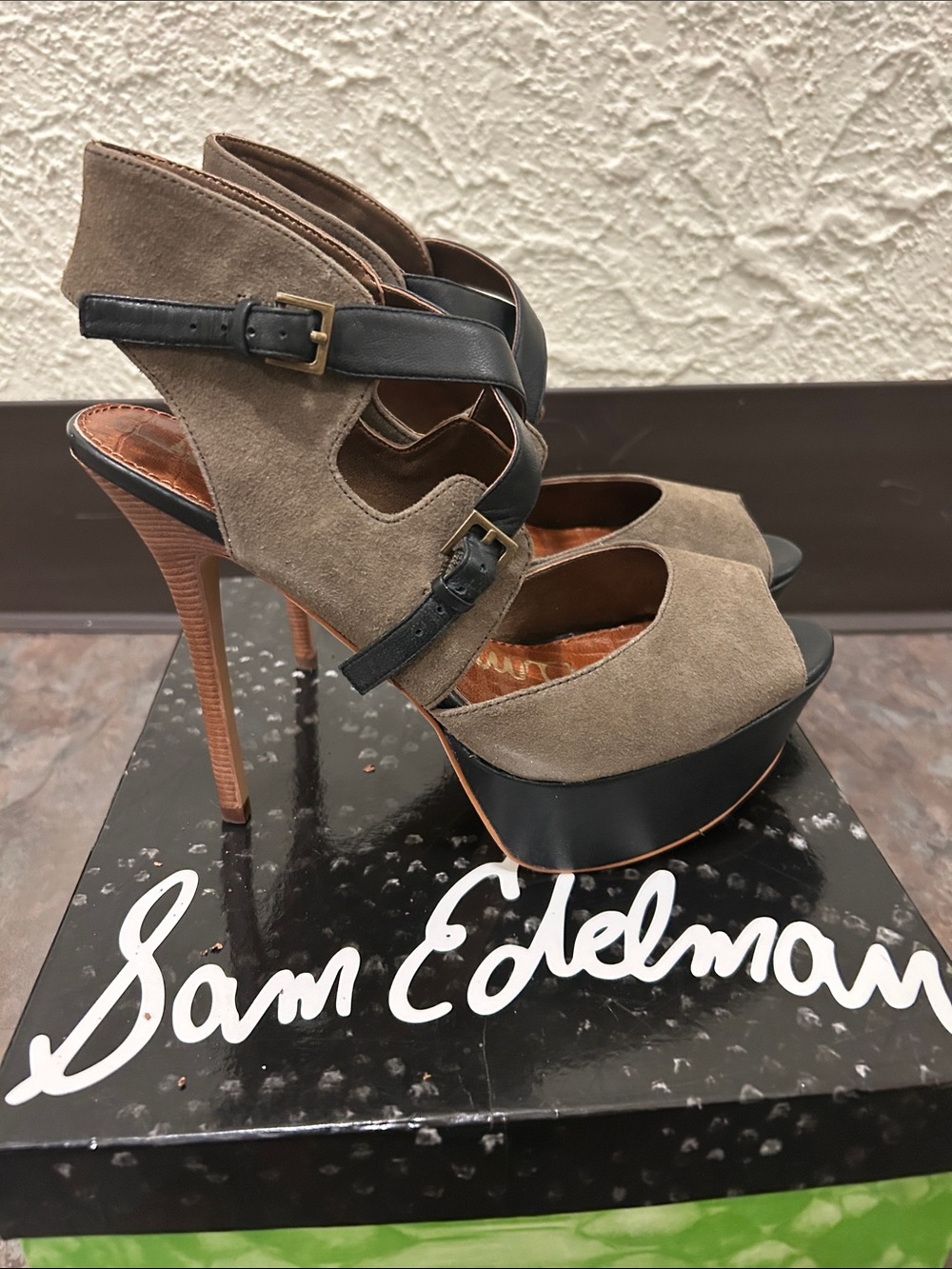 Sam Edelman Tan & Black Leather Suede Platform Heels Size 8 BRAND NEW BOX Size 8 - Picture 7 of 16